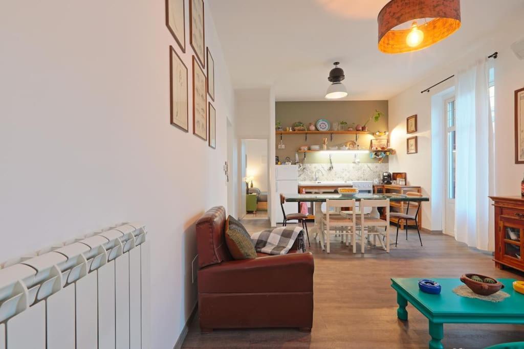 La Casuzza Del Borgo - Porto - Politeama Apartamento Palermo Exterior foto