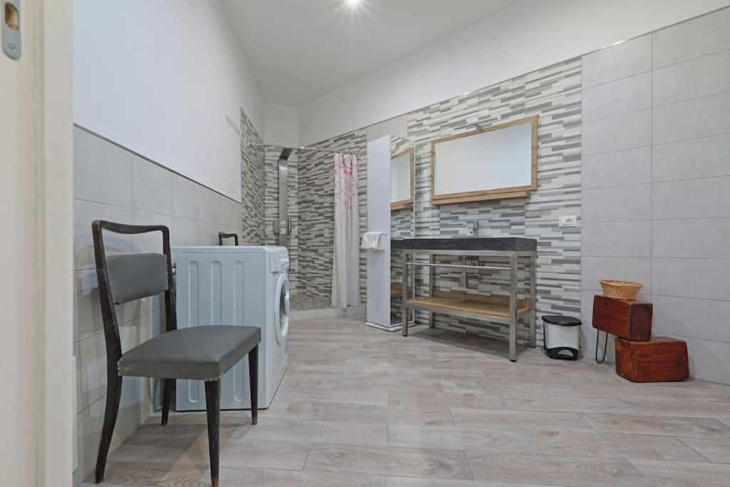 La Casuzza Del Borgo - Porto - Politeama Apartamento Palermo Exterior foto