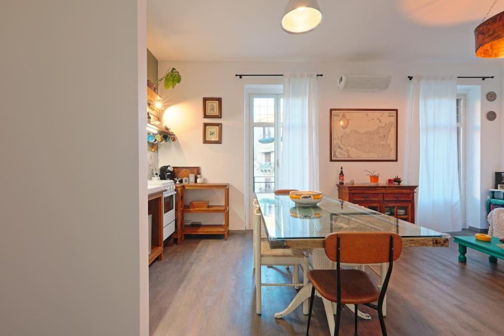 La Casuzza Del Borgo - Porto - Politeama Apartamento Palermo Exterior foto